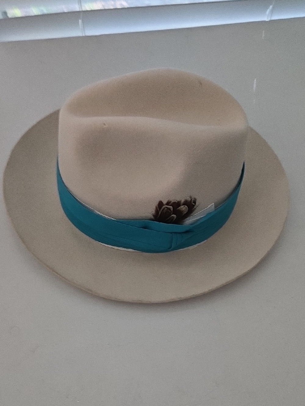 Stacy Adams Beige Fedora with Teal Band